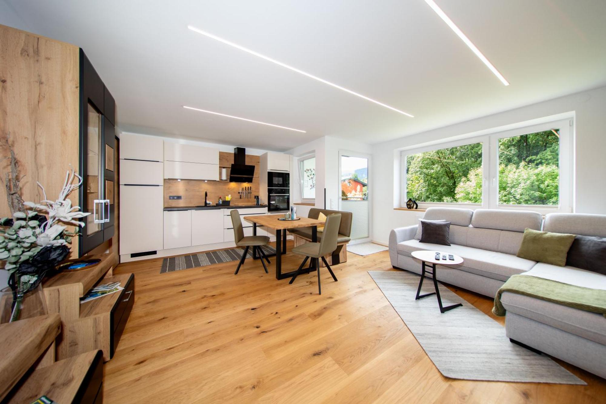 Ferienwohnung Silvia, Mondsee Zentrum المظهر الخارجي الصورة